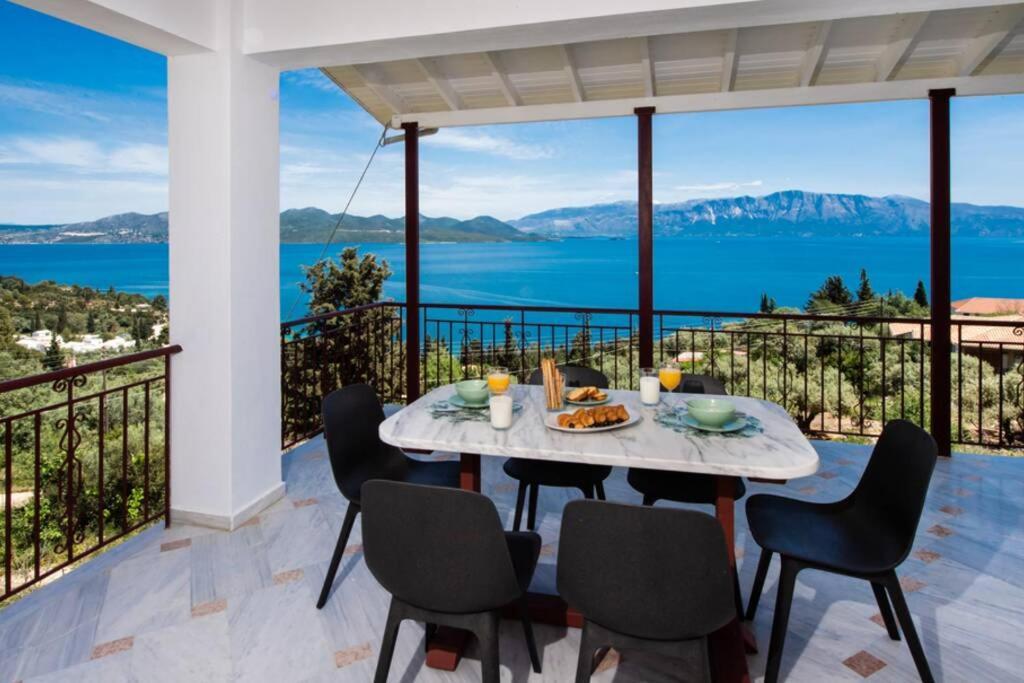2Br House In Nikiana With Stunning Sea View Apartman Kültér fotó